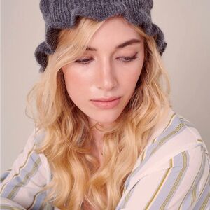 Ruffle hem head band